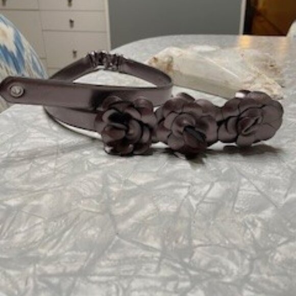 WOMENS Pretty Pewter Petal Stretch Belt - Picture 4 of 7